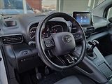 Toyota ProAce City 1.5 D-4D 130k L1 Family - náhled 21