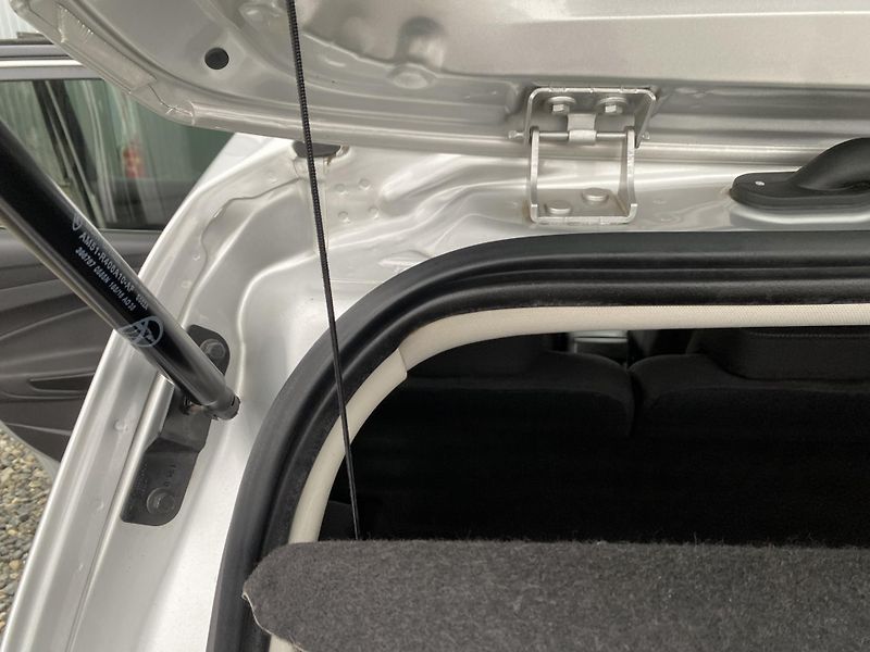 Ford C-MAX 1.5TDC-i 120PS NEW MODEL NAVI! - fotka 113 z 155