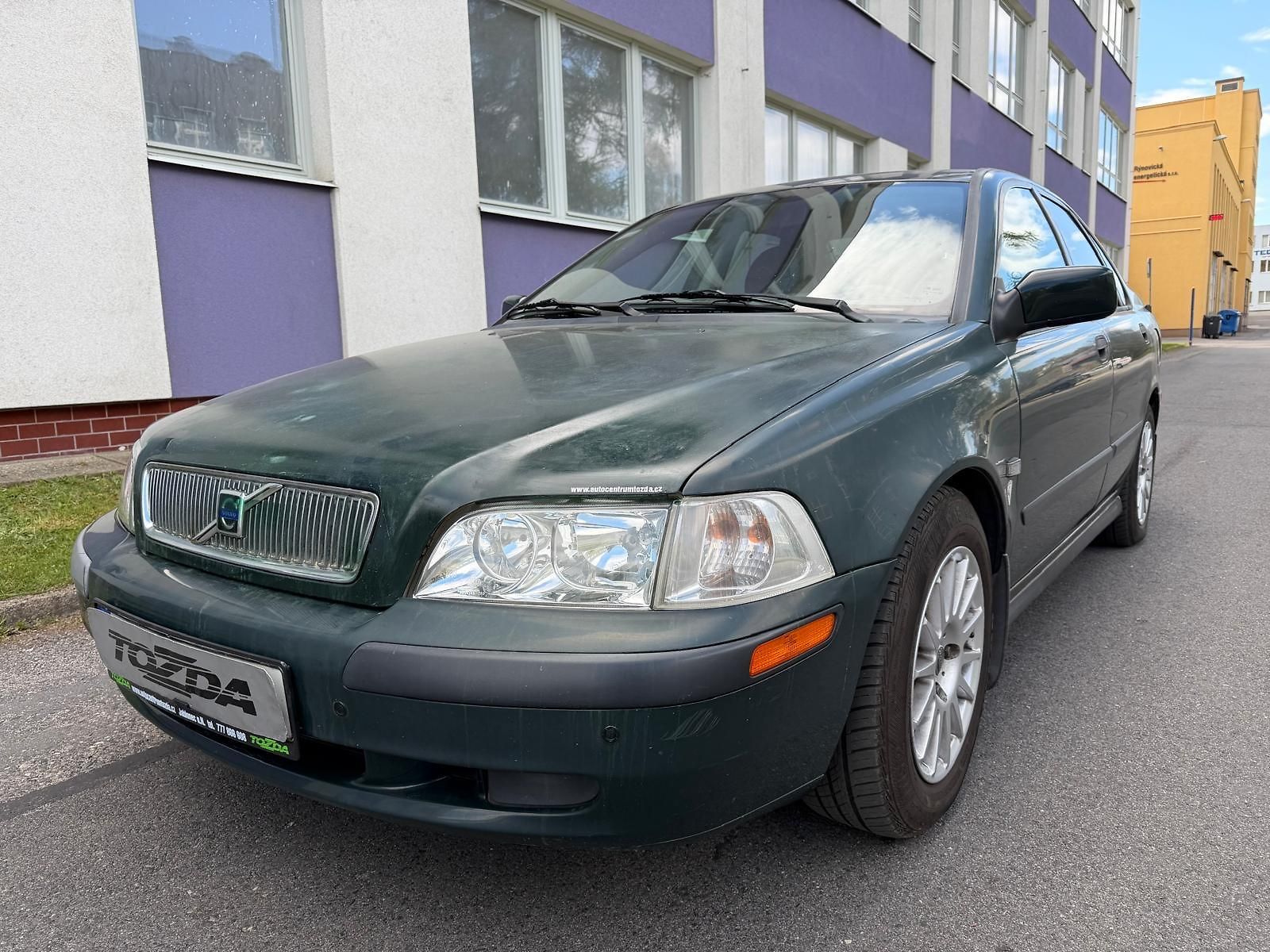 Volvo S40 1,8i 16V 