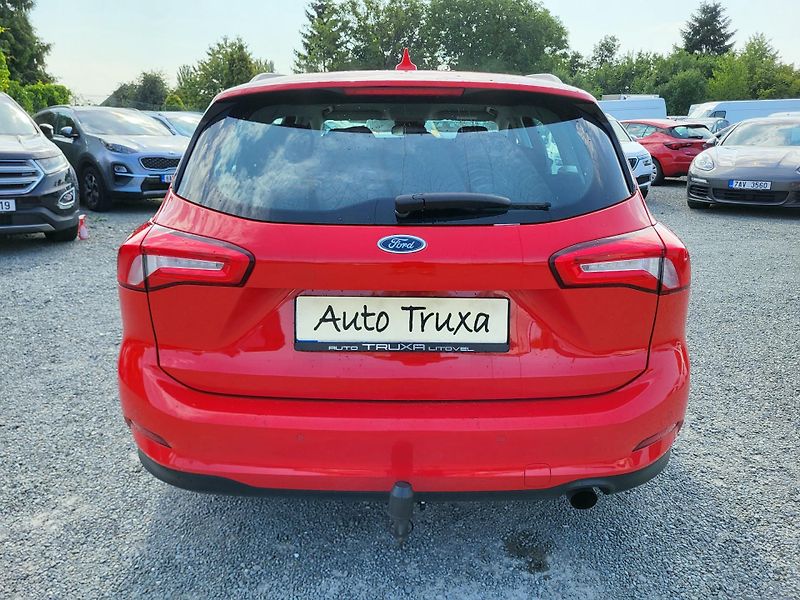 Ford Focus TREND 1.0 EcoBoost 92kW kombi - fotka 36 z 43