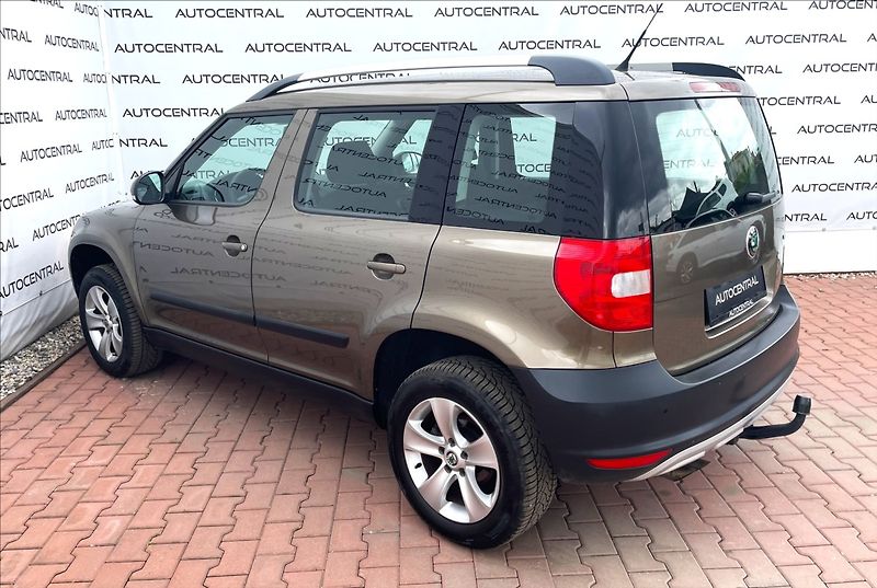Škoda Yeti 1,2 TSi,77kW,serv.kn.,Po servi - fotka 6 z 20