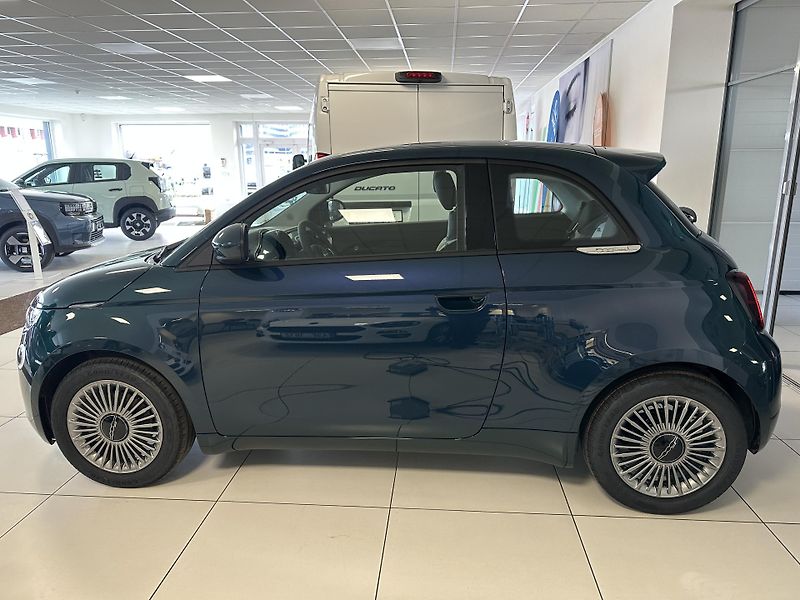 Fiat 500 (2026) Torino 1,0 MT6 - fotka 4 z 19