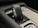 Volvo V90 CC B4 AWD MOMENTUM AUT - náhled 28
