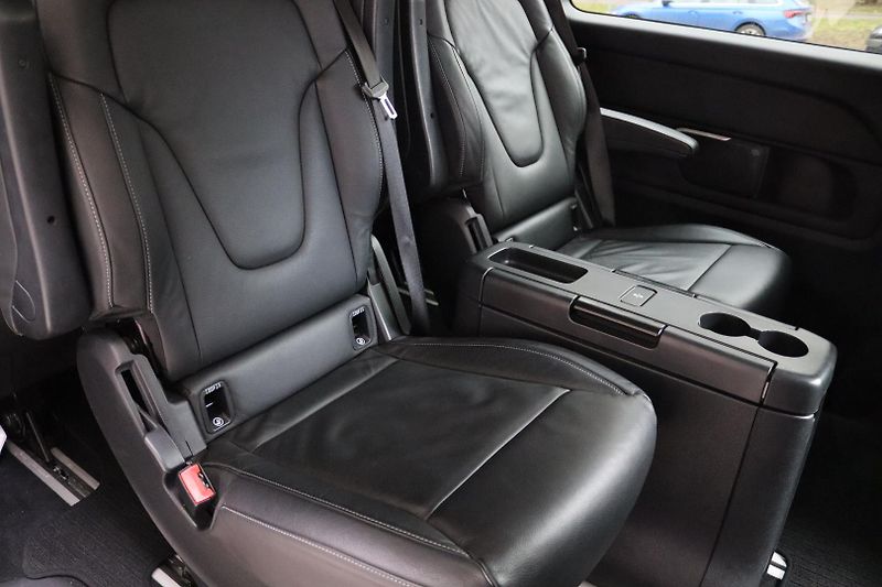Mercedes-Benz Třídy V V 250D 4MATIC AMG PAKET 140kW - fotka 44 z 47