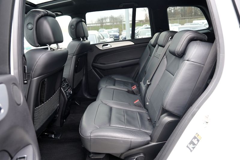 Mercedes-Benz GLS 350d 4Matic AMG/ČR - fotka 35 z 49