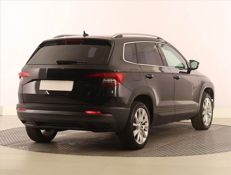 Škoda Karoq (2021) Style 2.0 TDI, Serv.kniha - fotka 5 z 25