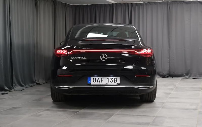 Mercedes-Benz EQE 300 Electric Art 98kWh Kamera  - fotka 4 z 23