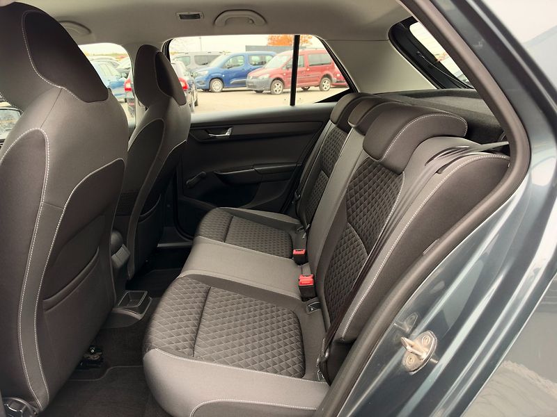 Škoda Fabia (2016) Ambition 1.2 TSI 66kW - fotka 13 z 33