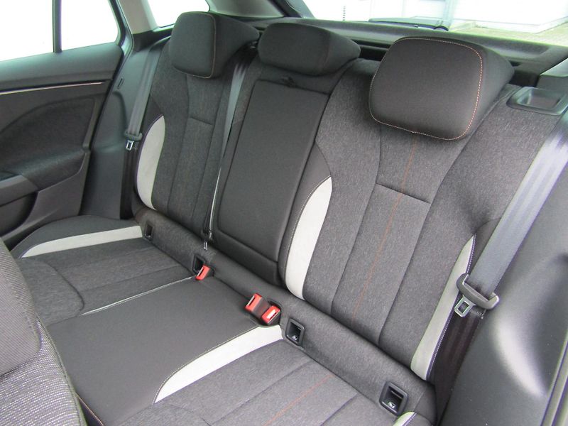Škoda Scala (2026) Top Selection 1.0 TSI 85 kW DS - fotka 23 z 30