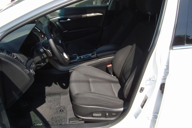 Hyundai i40 (2017) 1.7 CRDi 16V, AUT - fotka 24 z 62