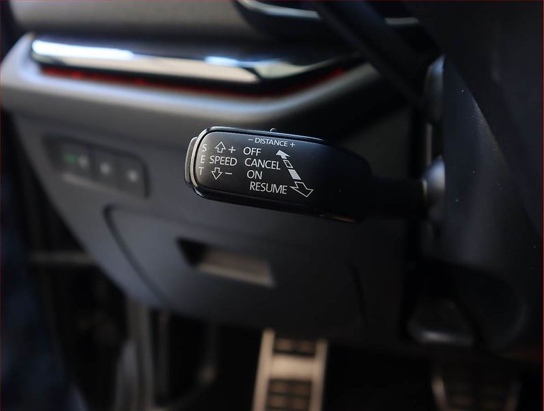 Škoda Octavia (2023) Sportline 2.0 TDI - fotka 28 z 28