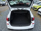 Hyundai i30 1,5 T Family Smart AT - náhled 4