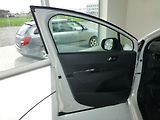 Peugeot 5008 (2014) 1,6HDI*NAVIGACE.*PARKS**NEW - náhled 10