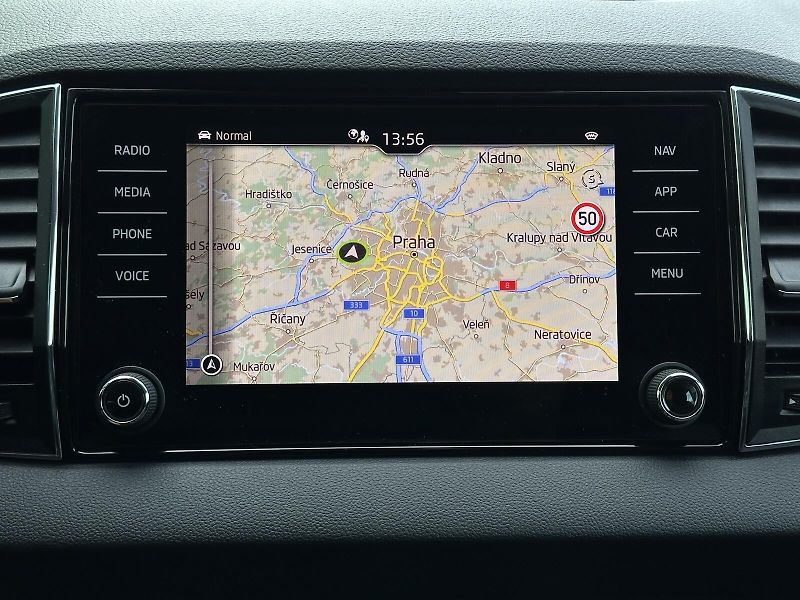 Škoda Karoq 1.5TSi Top & Selection 150PS L - fotka 33 z 46
