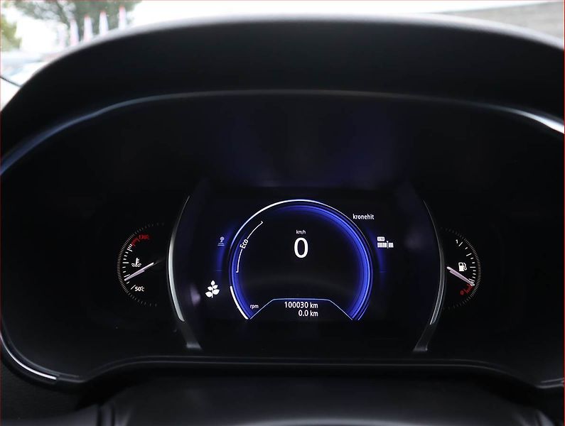 Renault Mégane (2019) Limited 1.3 TCe, Navi - fotka 11 z 19