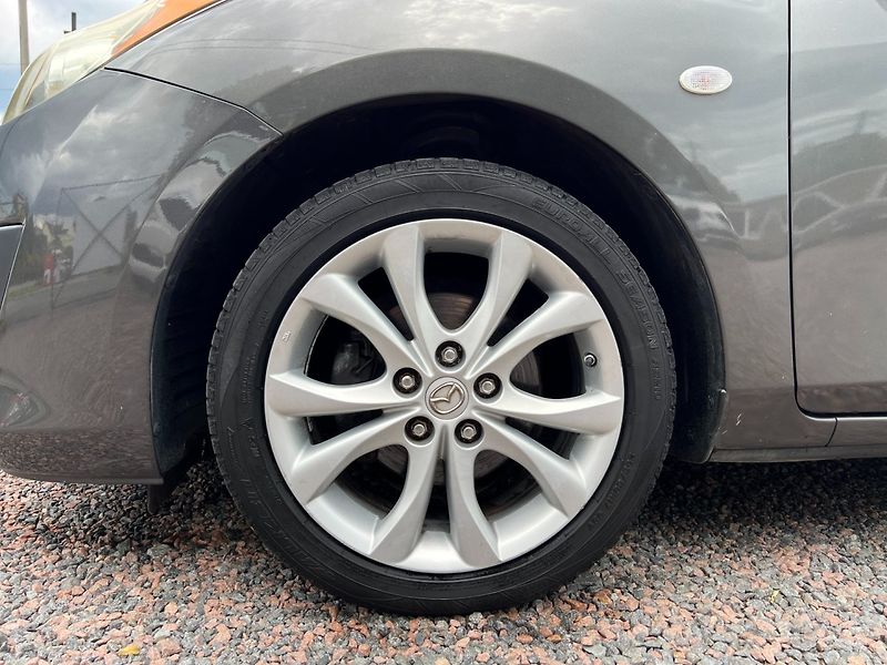 Mazda 3 (2009) 1.6i 77 kW Servis,Stav,ALU,PDC - fotka 10 z 19