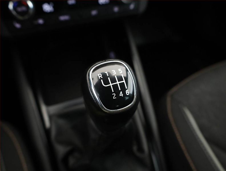 Škoda Scala (2020) Style 1.0 TSI, ČR,1.maj - fotka 11 z 17