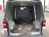 Volkswagen Transporter T5*1,9 TDI*3 místný*tažné*zahr - náhled 18
