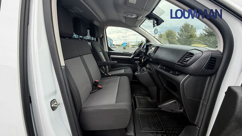 Toyota ProAce 2.0D 6M L2 CREW CAB - fotka 13 z 19
