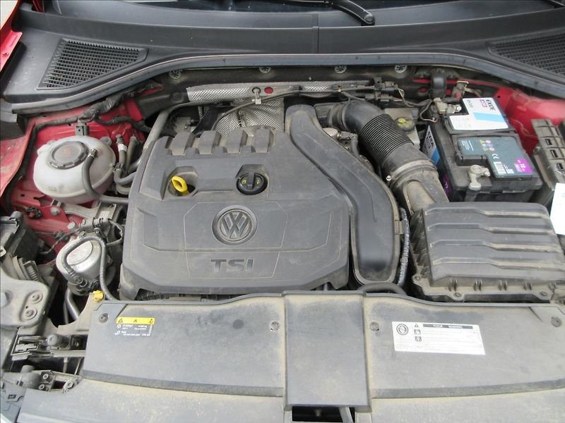 Volkswagen T-Roc 1,5 TSi 110Kw, DSG, Nové ČR - fotka 25 z 41