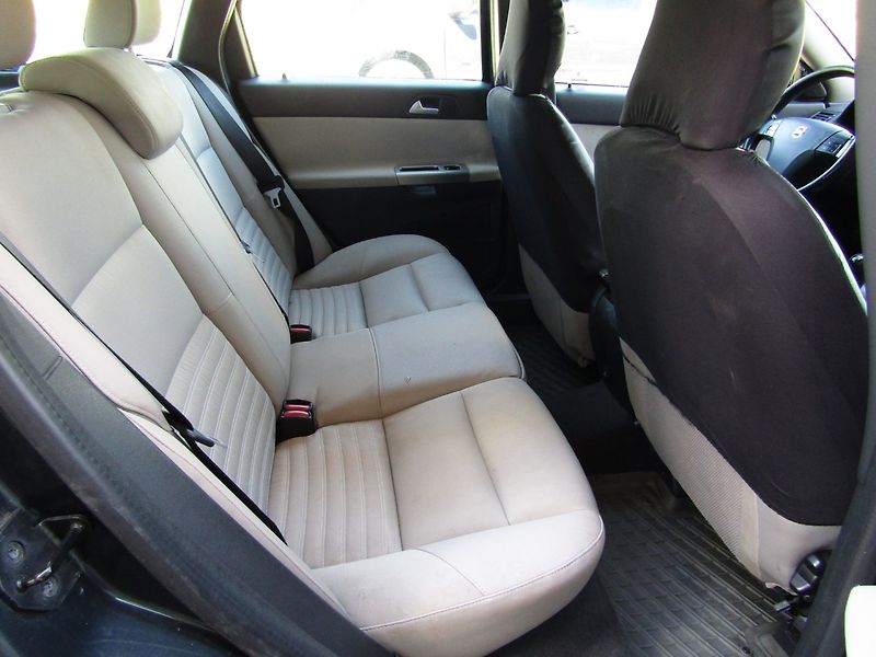 Volvo V50 (2009) 1.8 16V kW - fotka 23 z 35