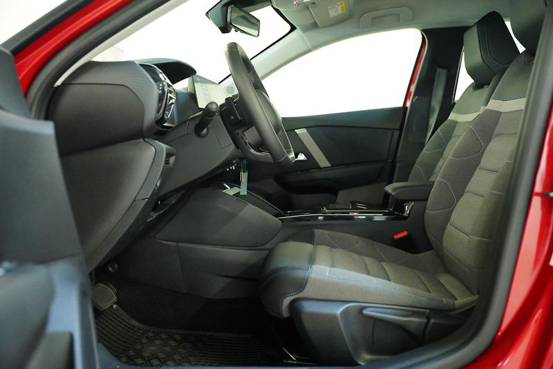 Citroën C4 - fotka 12 z 33