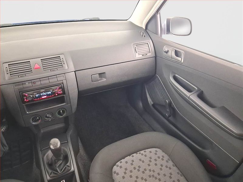 Škoda Fabia (2006) 1.2, po STK, v dobrém stavu - fotka 7 z 15
