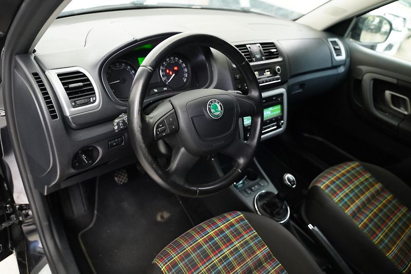 Škoda Fabia - fotka 14 z 23