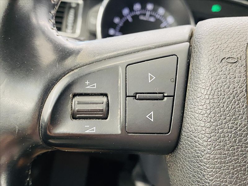 Škoda Superb 2,0 TDI 125kW 4x4 Elegance - fotka 13 z 25