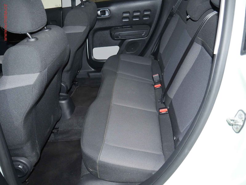 Citroën C3 (2017) 1.2PT, ČR, AC, temp - fotka 10 z 17