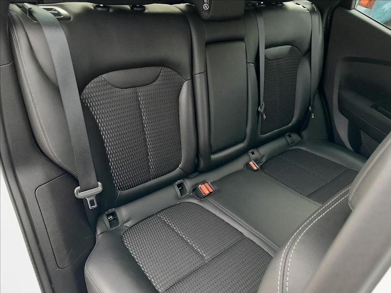 Renault Kadjar 1,2 TCe 96kW LIMITED - fotka 27 z 55