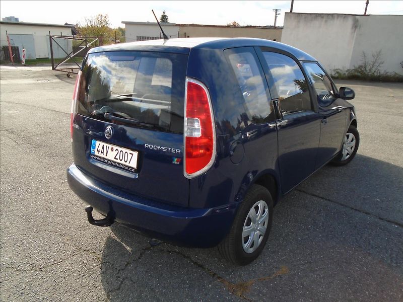 Škoda Roomster 1,4 - fotka 8 z 25