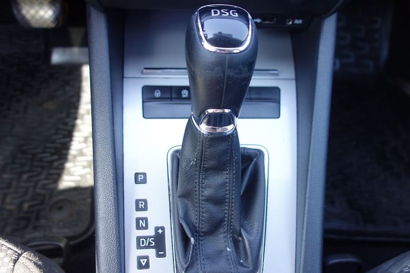 Škoda Octavia 2.0 TDI 110kW DSG - fotka 14 z 24