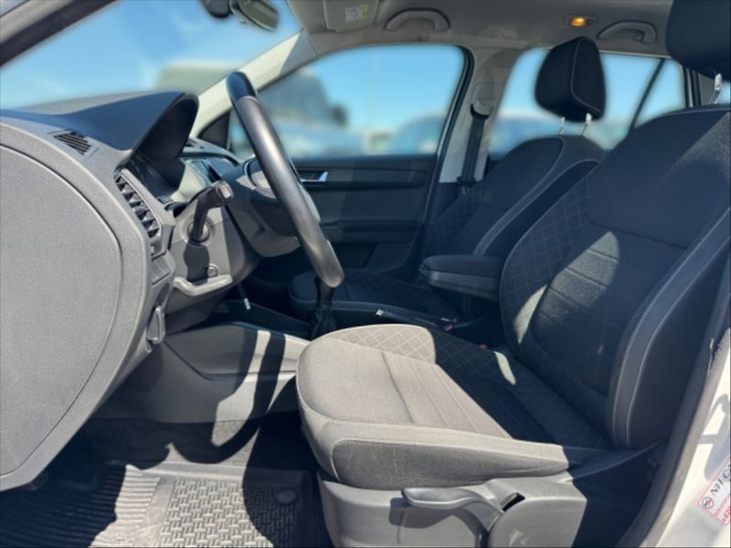 Škoda Fabia 1,0 TSI 70 Ambition - fotka 5 z 10