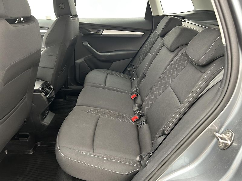 Škoda Karoq 1.5 TSI Ambition - fotka 7 z 25