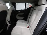 Volvo XC40 2,0 D4 AWD MOMENTUM CZ - náhled 14