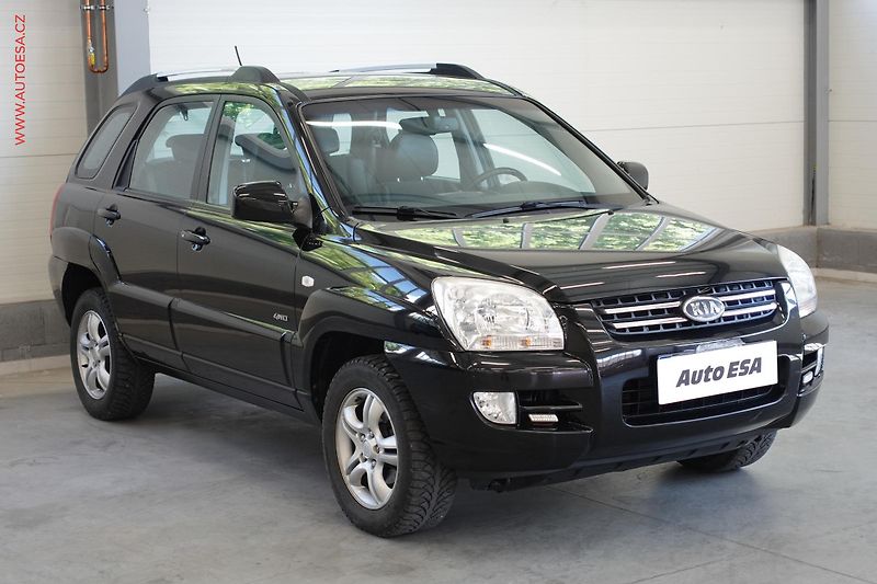 Kia Sportage (2005) 2.0i 4x4, AC, temp, tažné - fotografie inzerátu