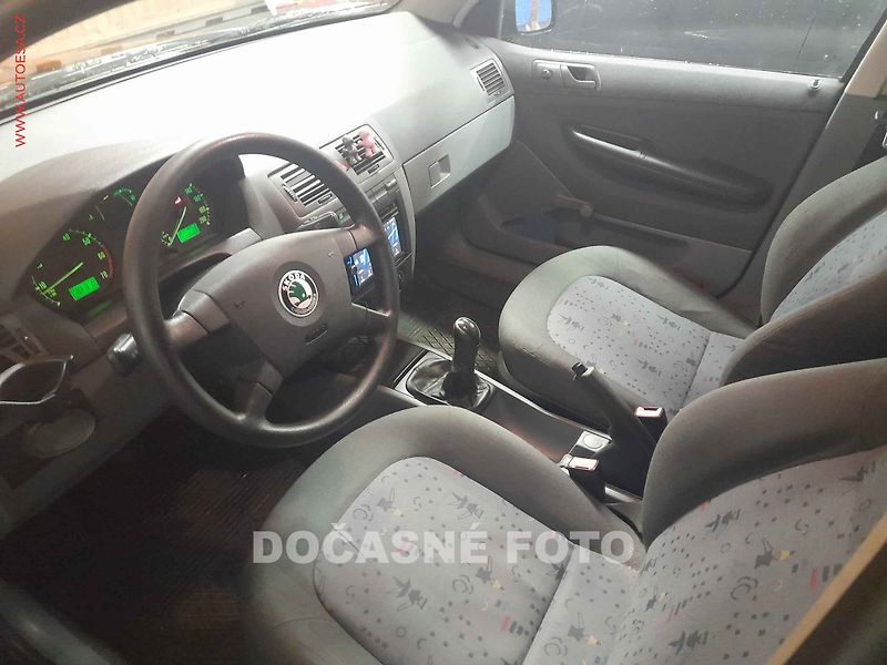 Škoda Fabia (2003) 1.2HTP, ČR, STK7/28 - fotka 3 z 3