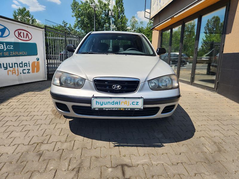 Hyundai Elantra (2001) 1.6-ZACHOVALÝ STAV-NÍZKÉ KM - fotka 5 z 13
