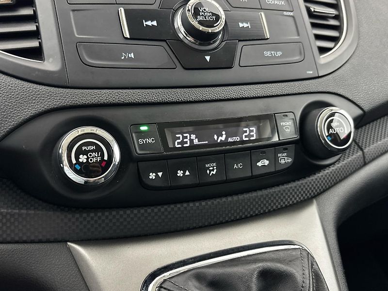 Honda CR-V Comfort 4x4 - fotka 19 z 29