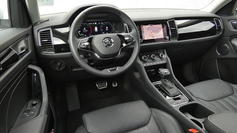 Škoda Kodiaq 2.0 TDI 110 kW L&K 4x4 DSG - fotka 5 z 25