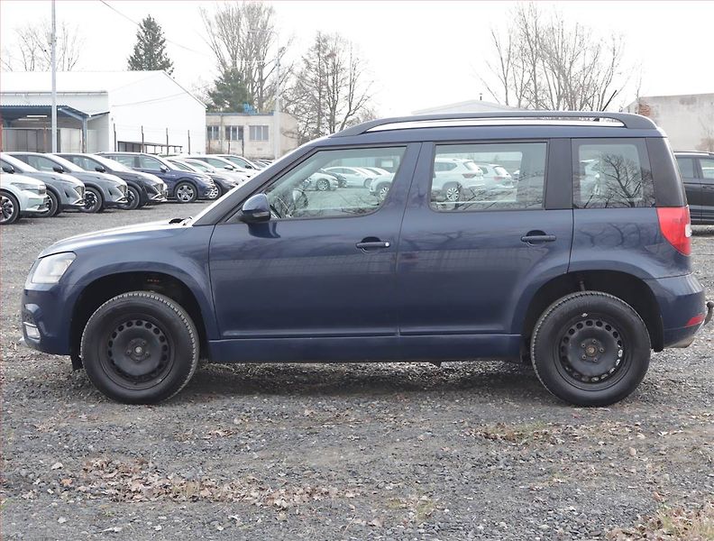 Škoda Yeti (2016) 2.0 TDI, 4X4, ČR,1.maj - fotka 3 z 17