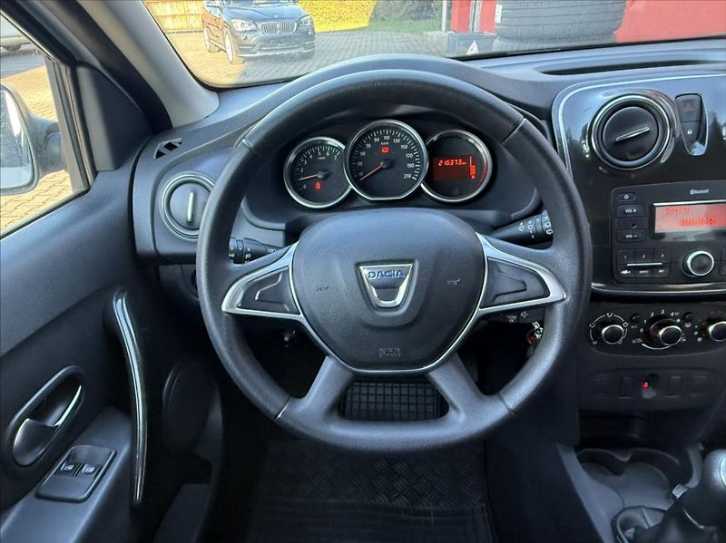Dacia Sandero 1,0 klima / zcela nový servis - fotka 12 z 17