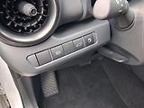 Toyota C-HR 2,0 HEV e-CVT GR Sport - náhled 13