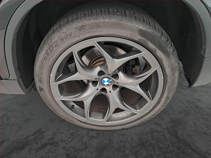 BMW X6 (2011) xDrive40d, 4X4, Automat, Kůže - fotka 14 z 17