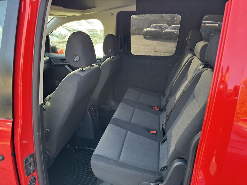 Volkswagen Caddy - fotka 6 z 10