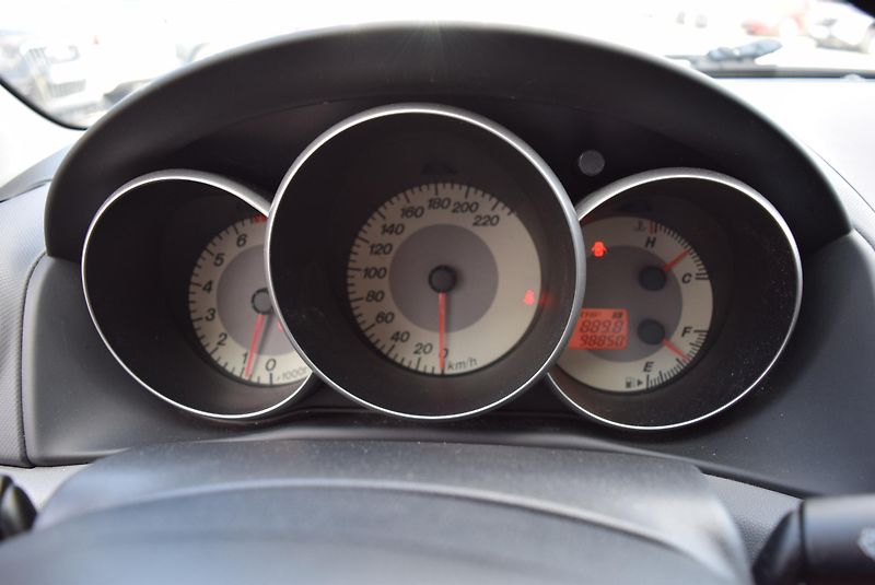 Mazda 3 (2007) 1.4 16v BK 62kw COMFORT 2x ALU - fotka 26 z 36