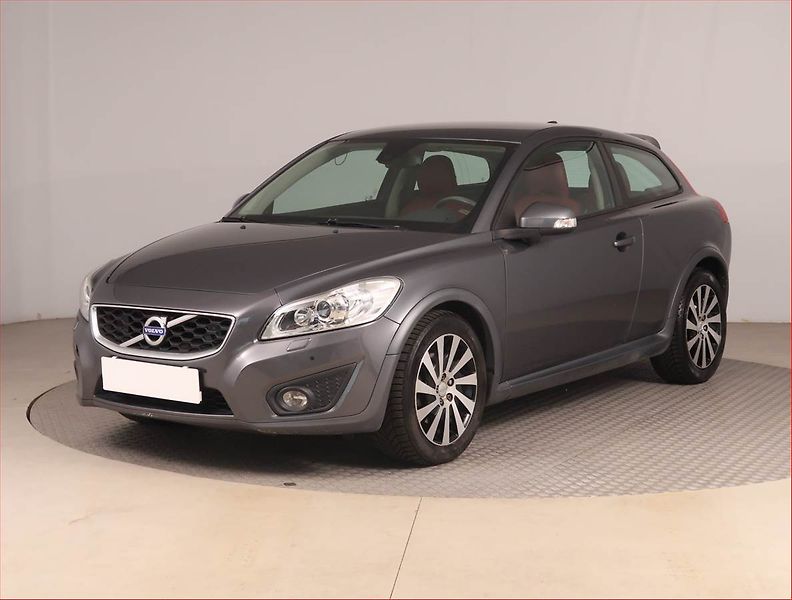 Volvo C30 (2011) D3, Automat, Serv.kniha - fotka 2 z 18