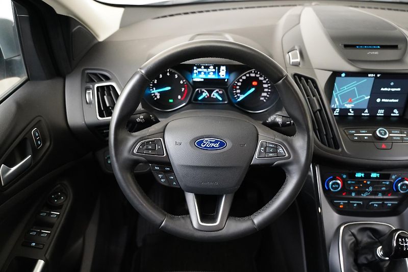 Ford Kuga - fotka 17 z 24