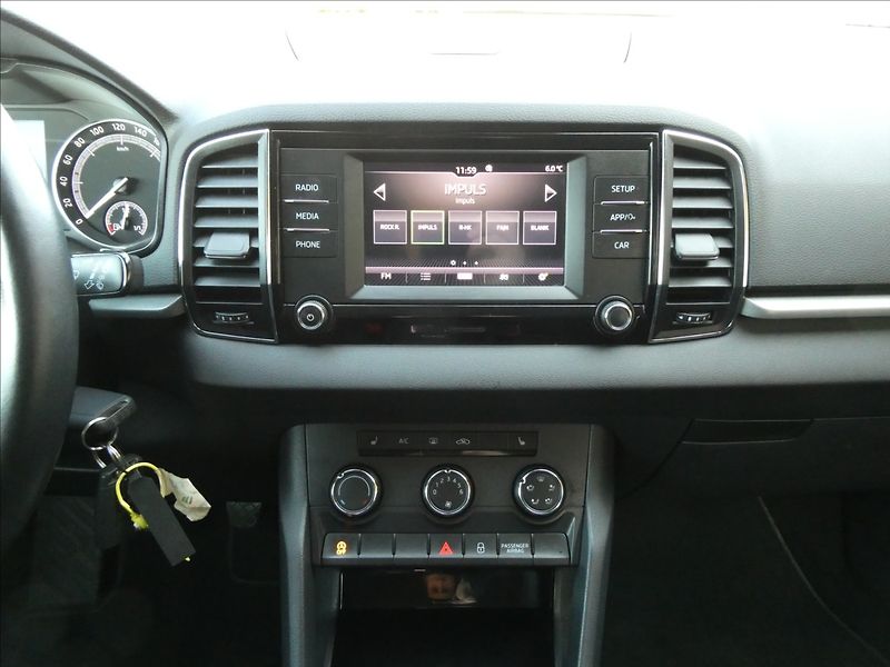 Škoda Karoq 2,0 TDi 110kW 4x4,2xkola,po se - fotka 28 z 42